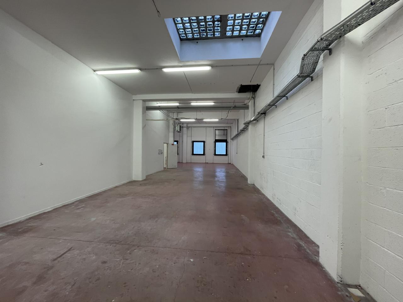 Local d'activité Marseille 1251m² Location local d'activité Marseille Bouches-du-Rhône OLACT2114586 23